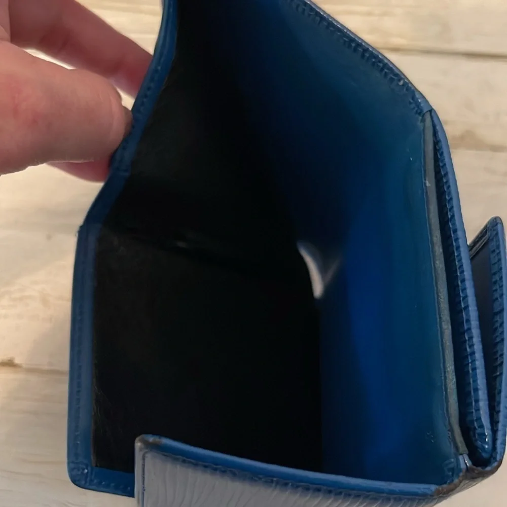 Louis Vuitton Blue Epi Bifold Wallet.
